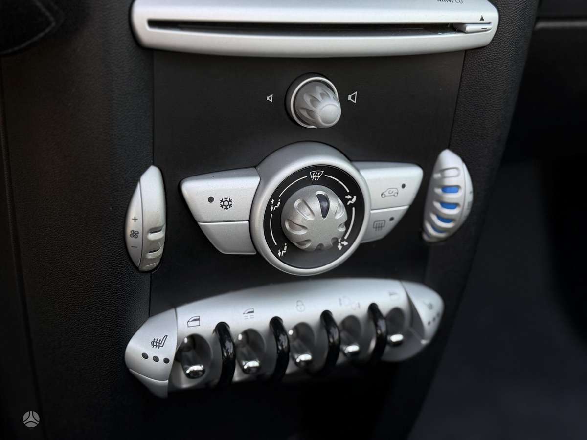 Mini Cooper, 1.6 l., convertible