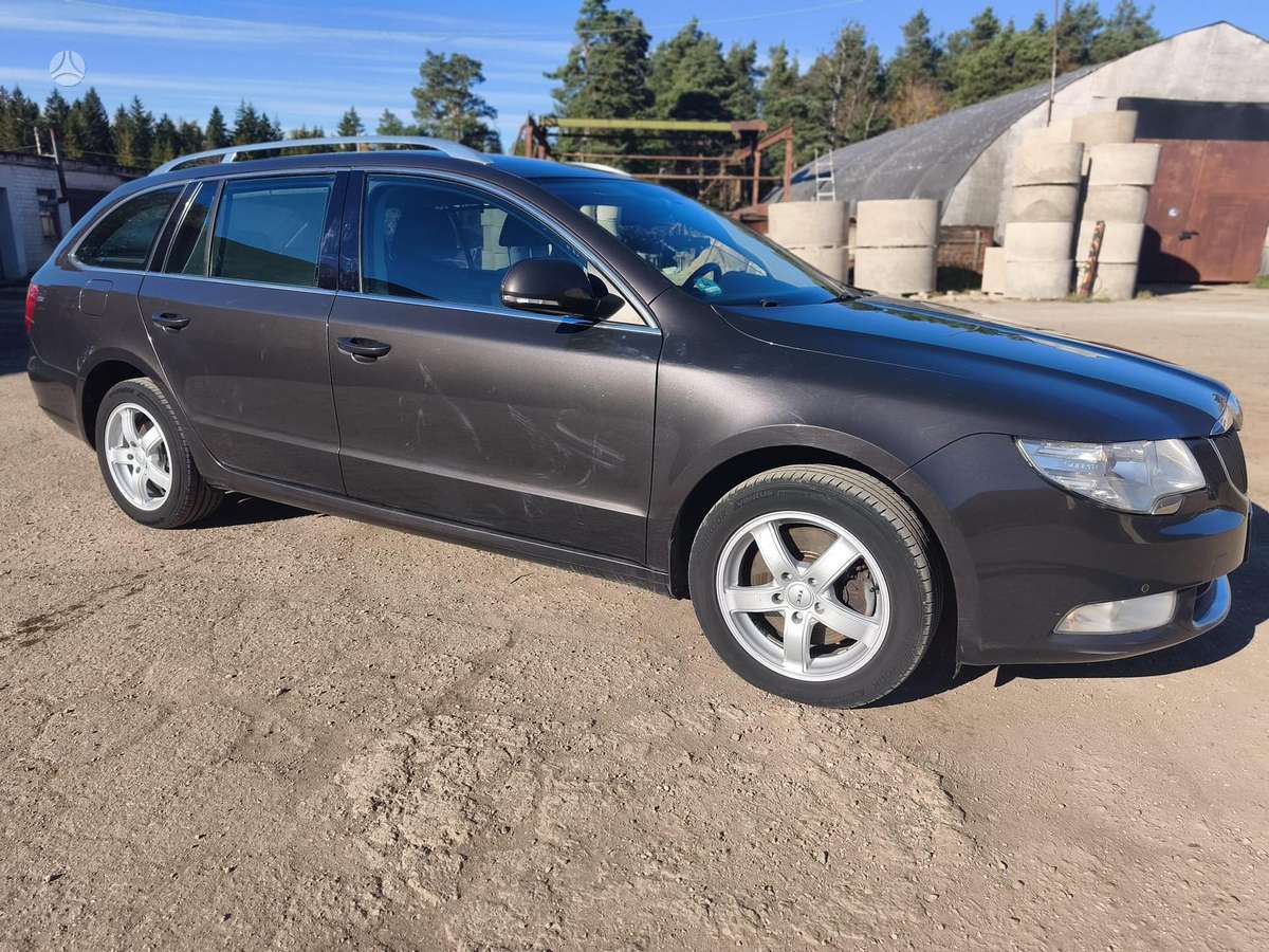 Skoda Superb, 2.0 l., Универсал