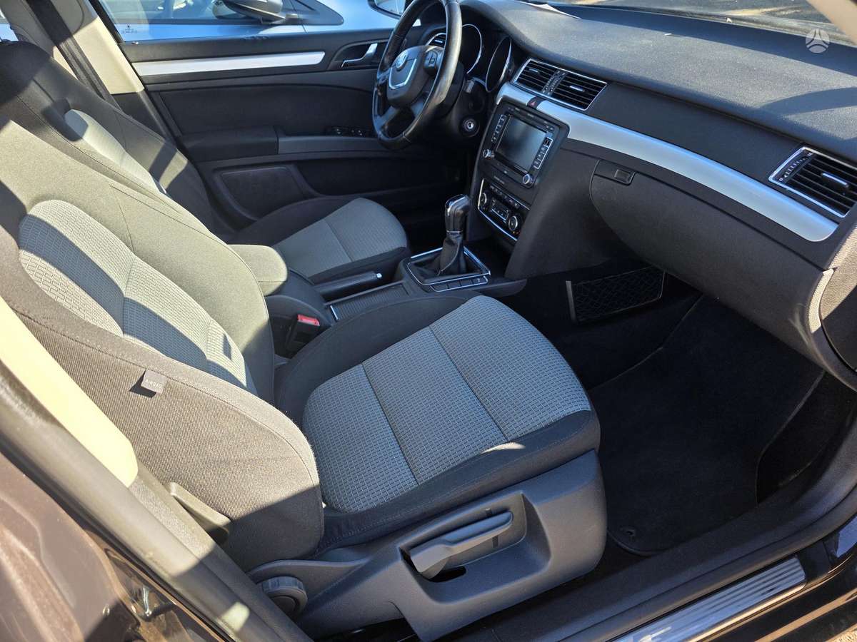 Skoda Superb, 2.0 l., Универсал