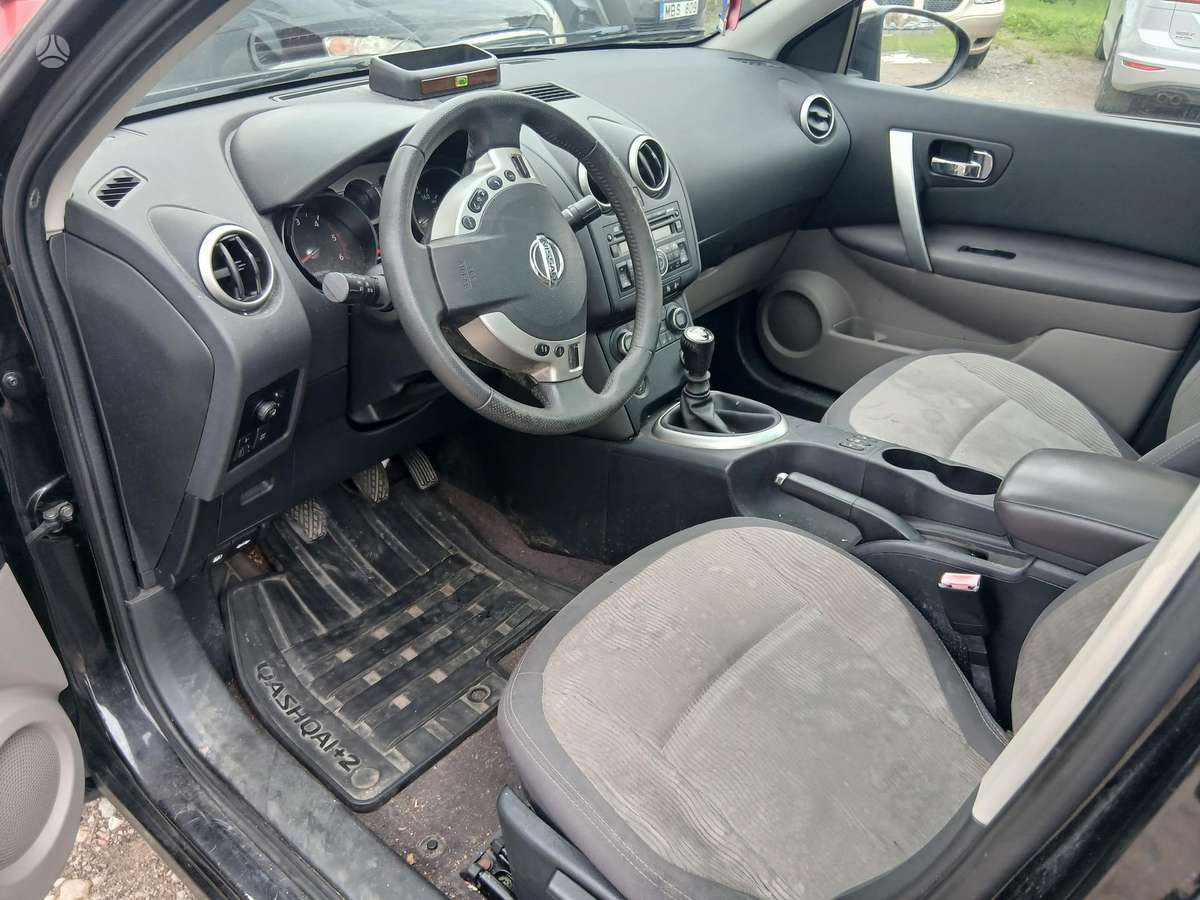 Nissan Qashqai+2 2009 — photo 5