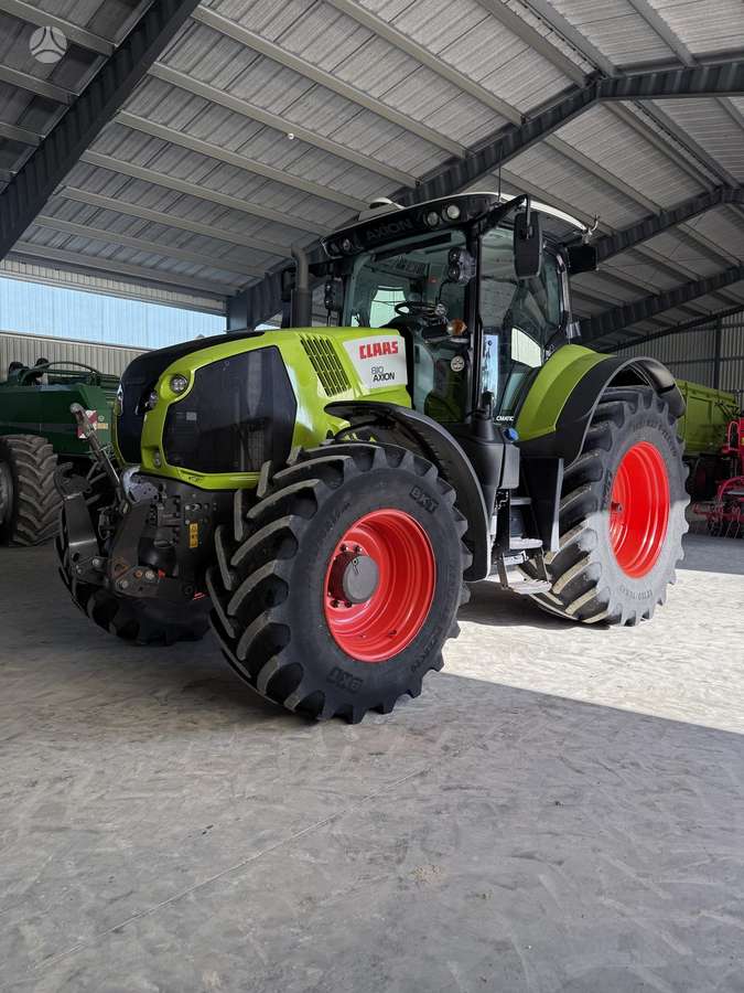 Claas Axion 810 CMATIC, tractors