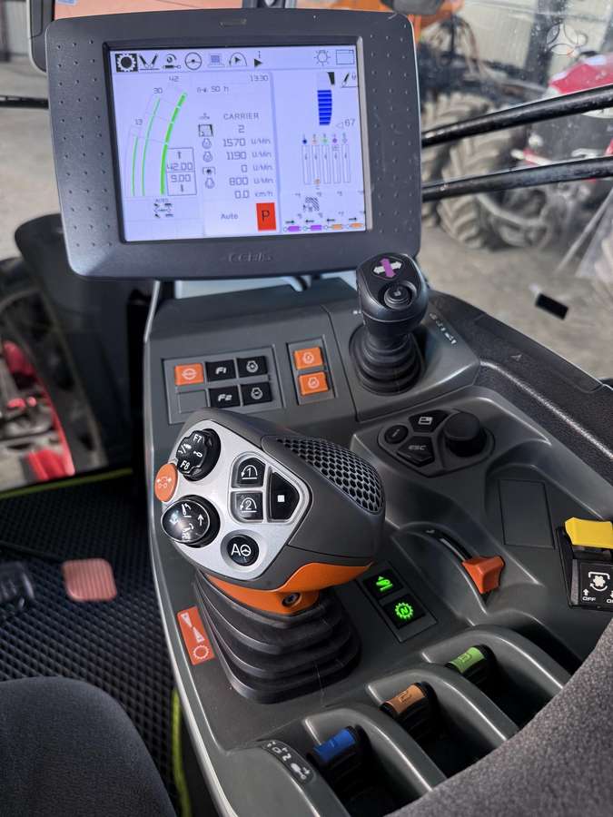 Claas Axion 810 CMATIC, tractors