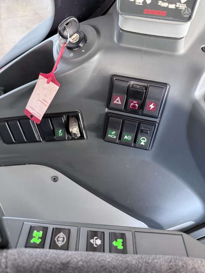 Claas Axion 810 CMATIC, тракторы