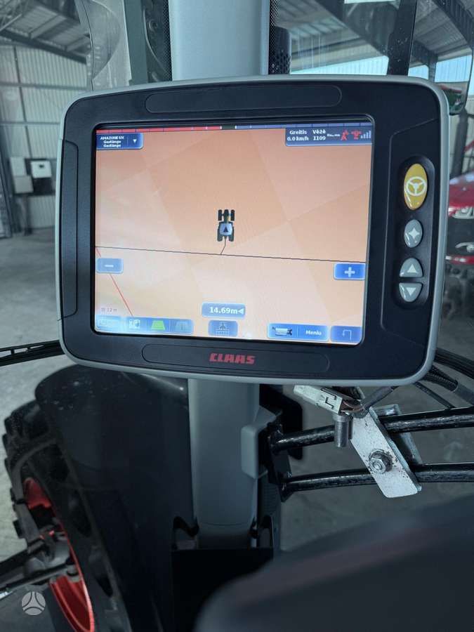 Claas Axion 810 CMATIC, tractors