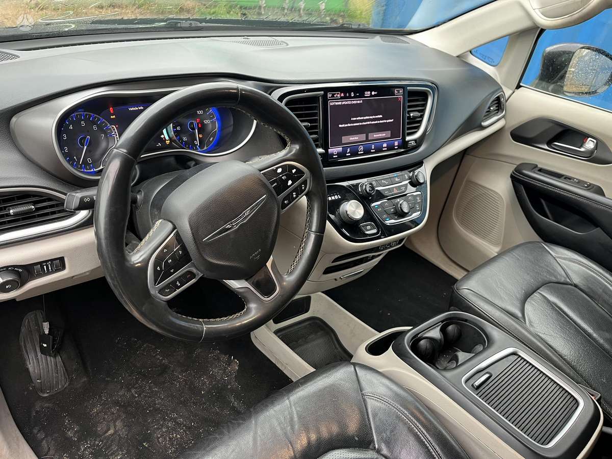 Chrysler Pacifica Pxr spalva