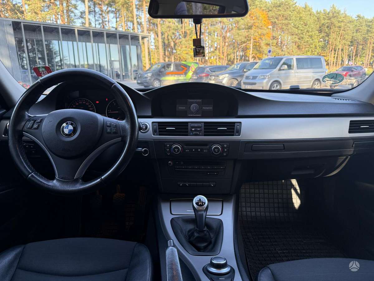BMW 320, 2.0 l., Универсал