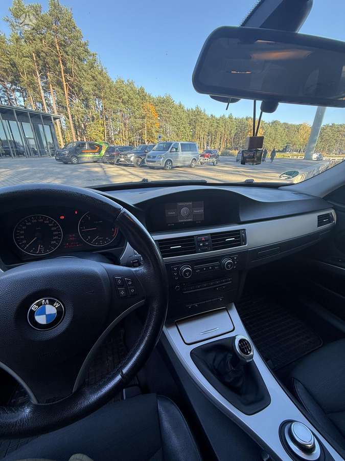 BMW 320, 2.0 l., wagon