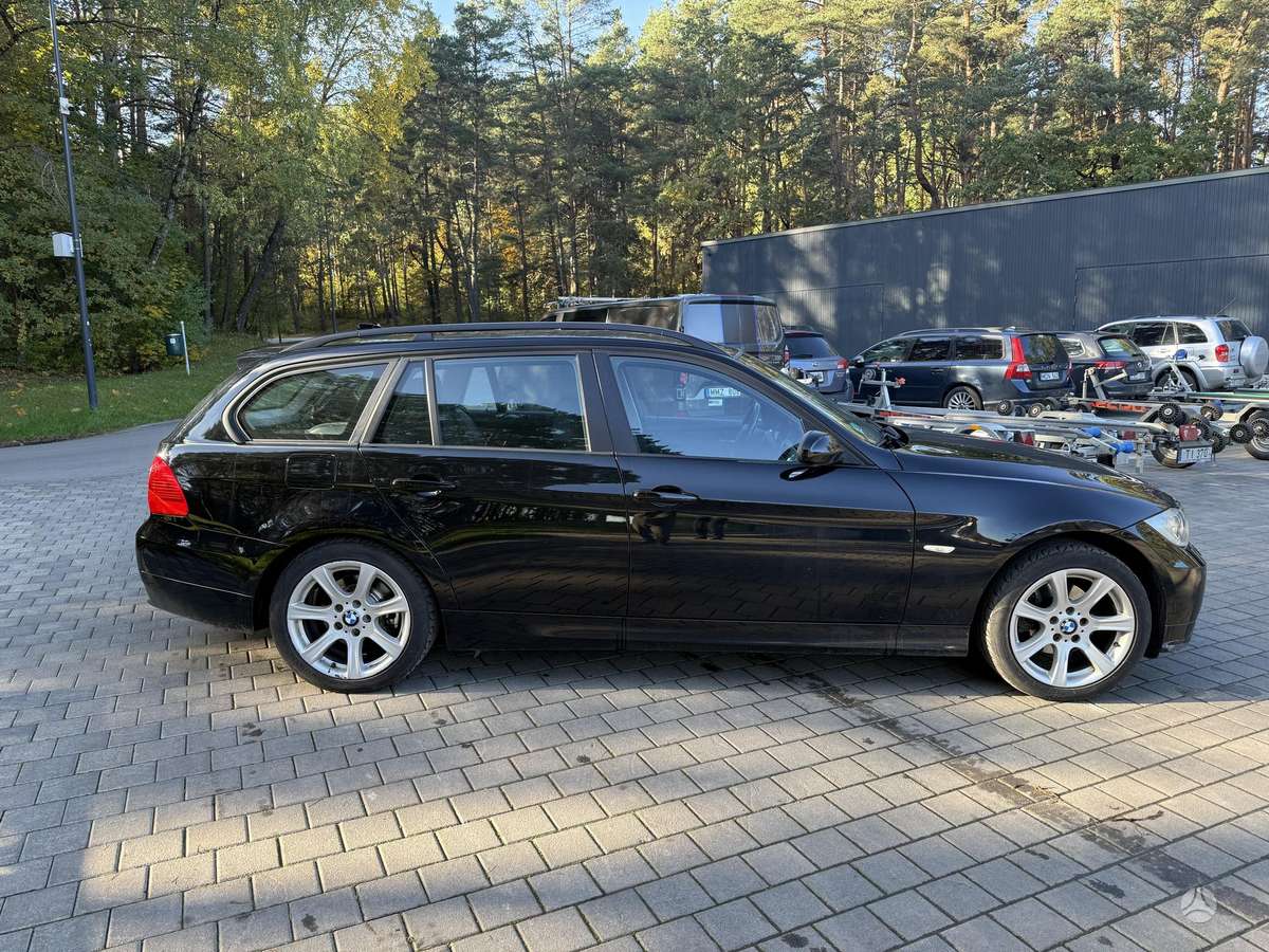 BMW 320, 2.0 l., wagon