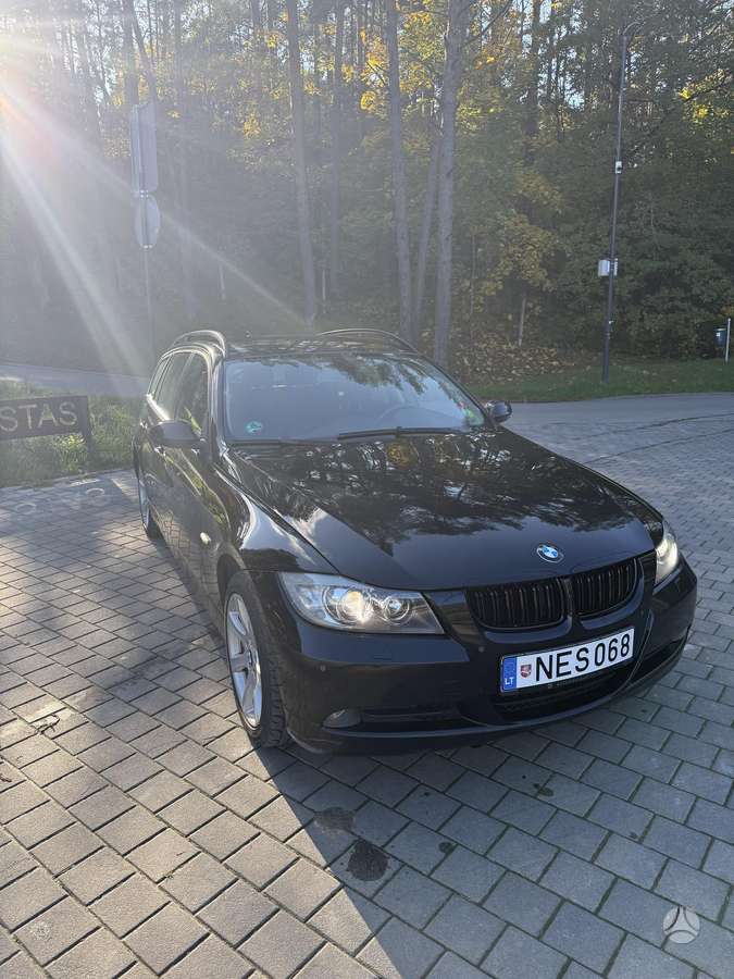 BMW 320, 2.0 l., wagon