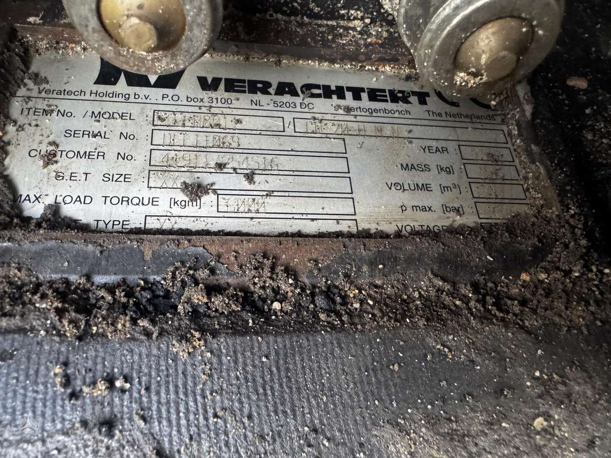 -Kita- Engcon rotortiltas, ковши