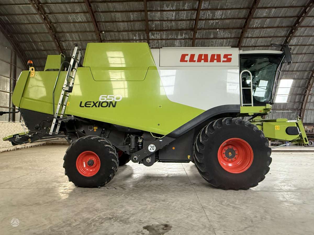 Claas Lexion 650, combine harvesters