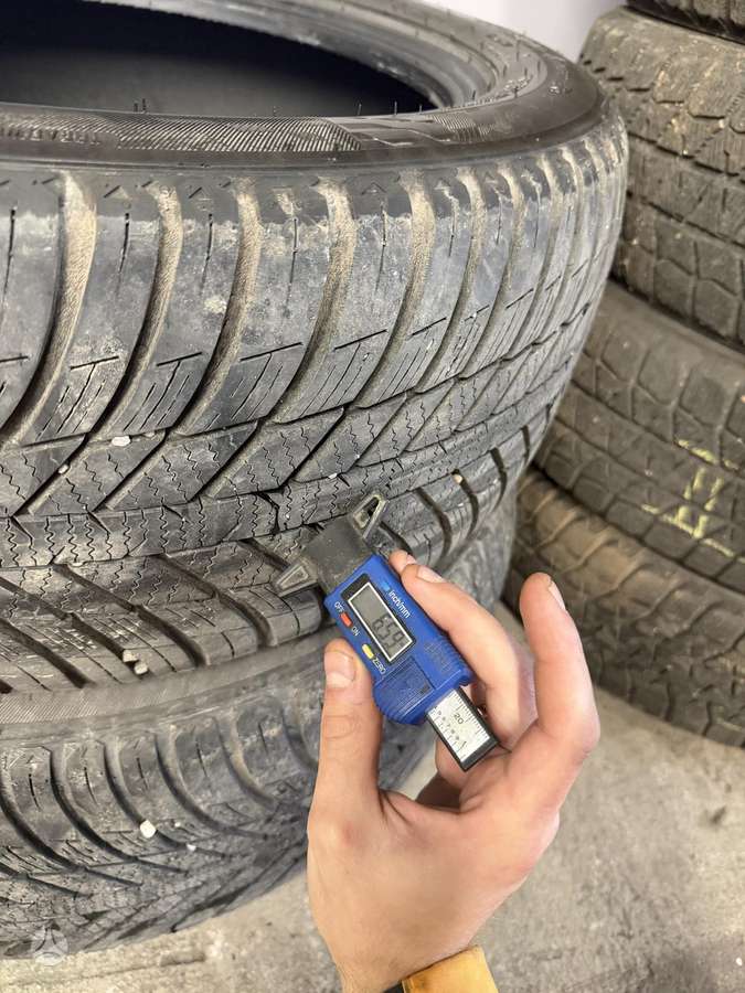 -Kita-, всесезонные 215/55 R17