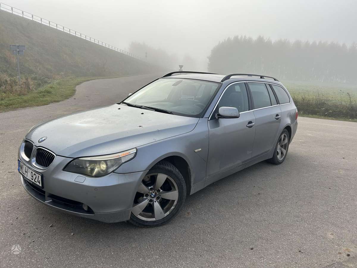 BMW 530
