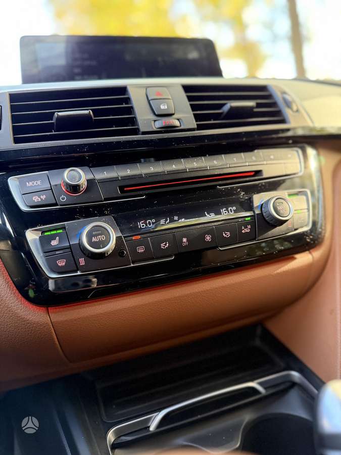 BMW 320, 2.0 l., Универсал