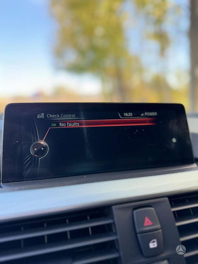 BMW 320, 2.0 l., Универсал