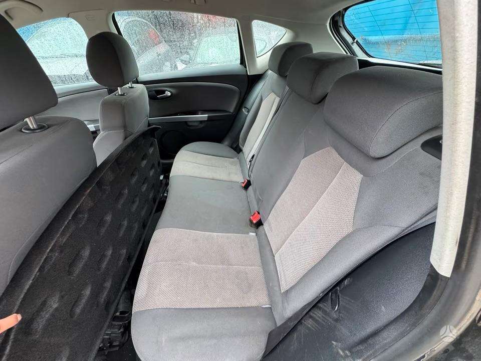 Seat Leon, Dalimis‼️caxa lhy