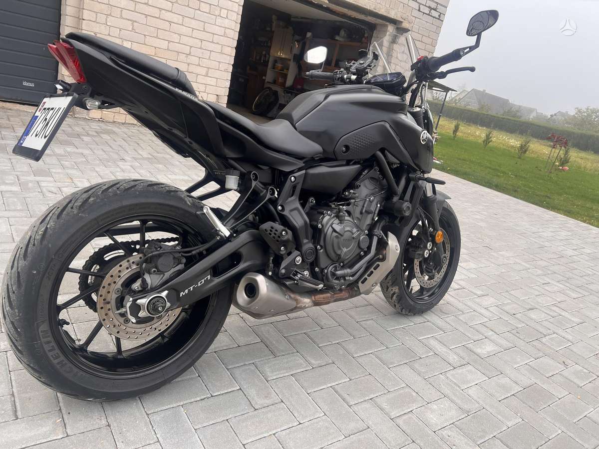 Yamaha MT 07 689cc, street / classic