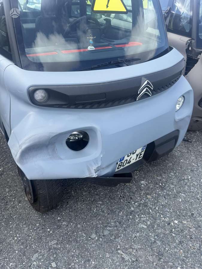 Citroen Ami, Седан