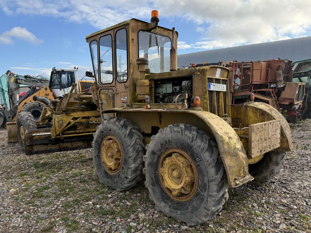 Volvo VHK-118, грейдеры