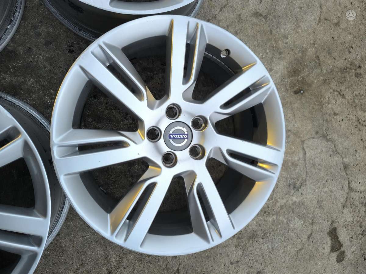 Volvo, light alloy, R18
