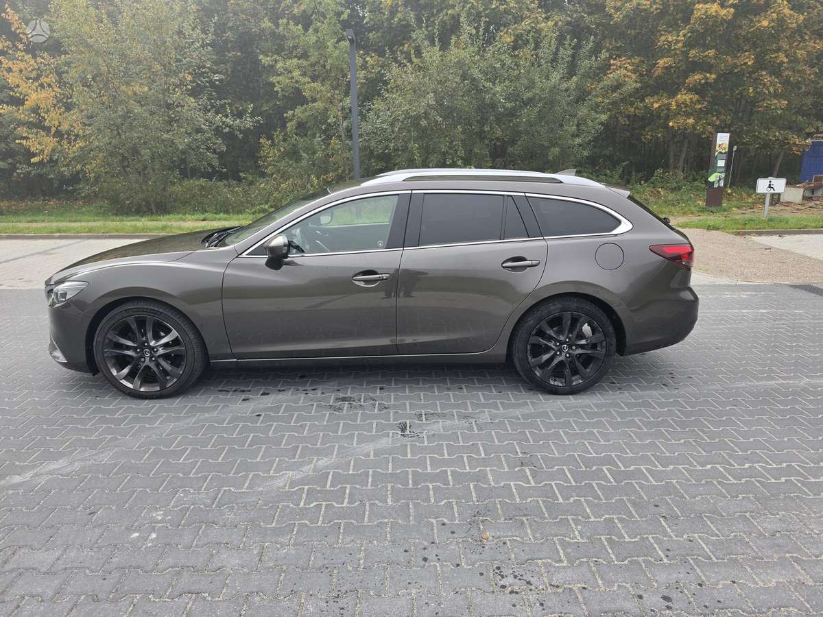 Mazda 6, 2.2 l., wagon