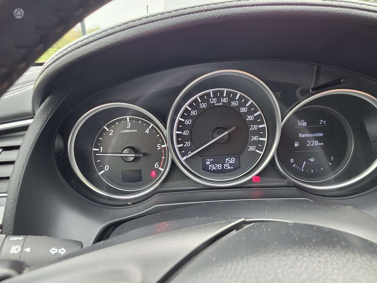 Mazda 6, 2.2 l., Универсал