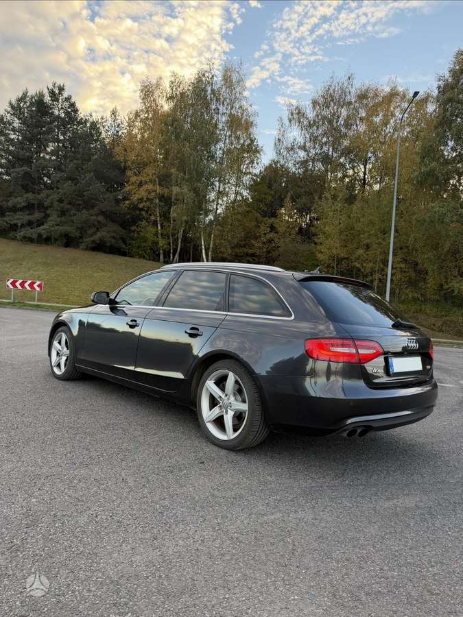 Audi A4, 2.0 l., Универсал