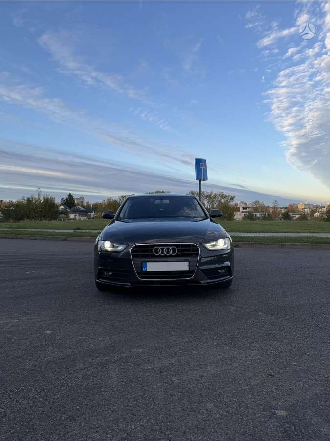 Audi A4, 2.0 l., Универсал