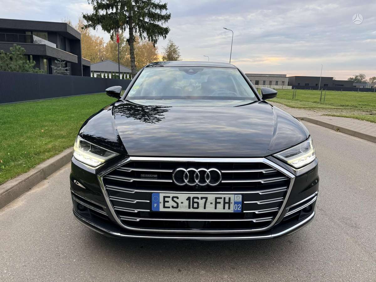 Audi A8, 3.0 l., Седан