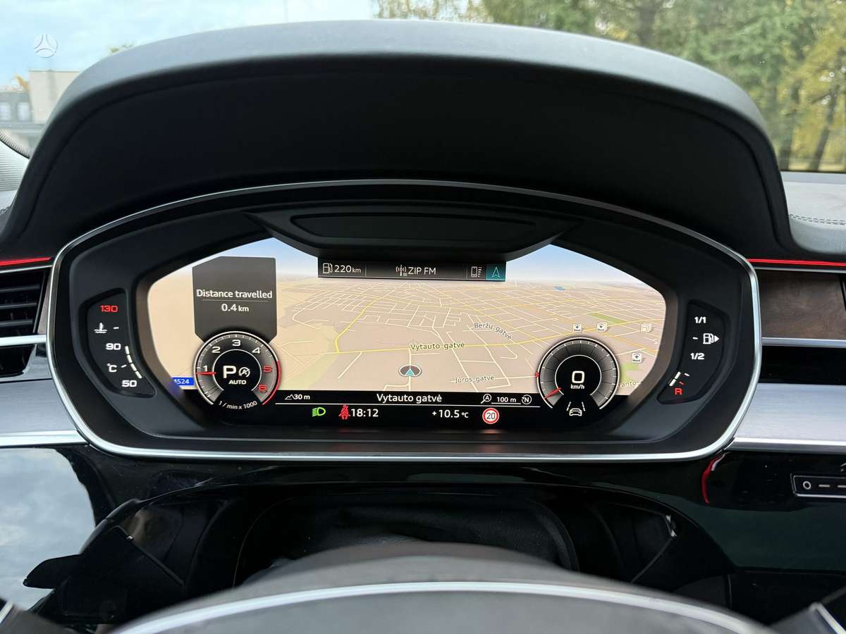 Audi A8, 3.0 l., Седан