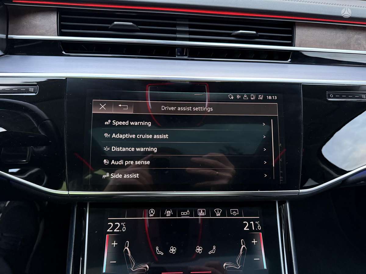 Audi A8, 3.0 l., Седан