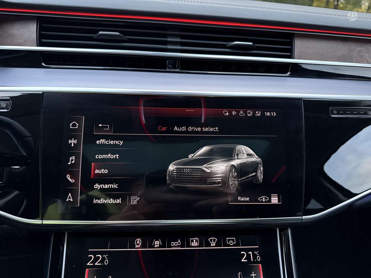 Audi A8, 3.0 l., Седан