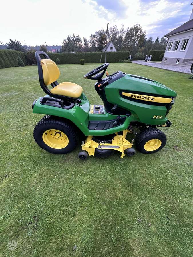 John Deere X540, garden tractors