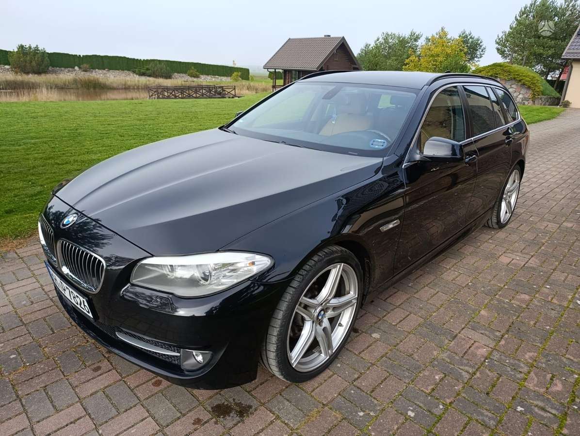 BMW 520, wagon