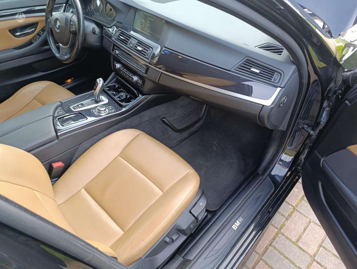 BMW 520, wagon