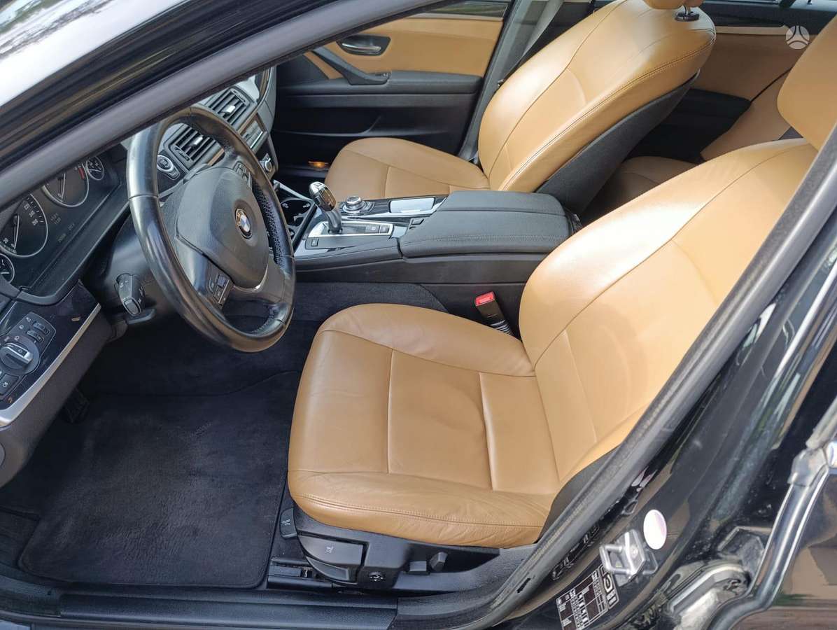 BMW 520, Универсал