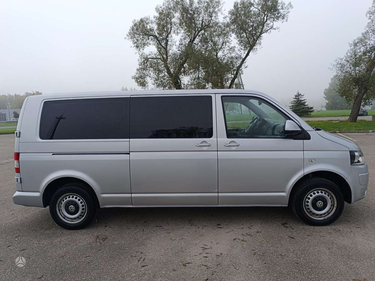 Volkswagen Caravelle