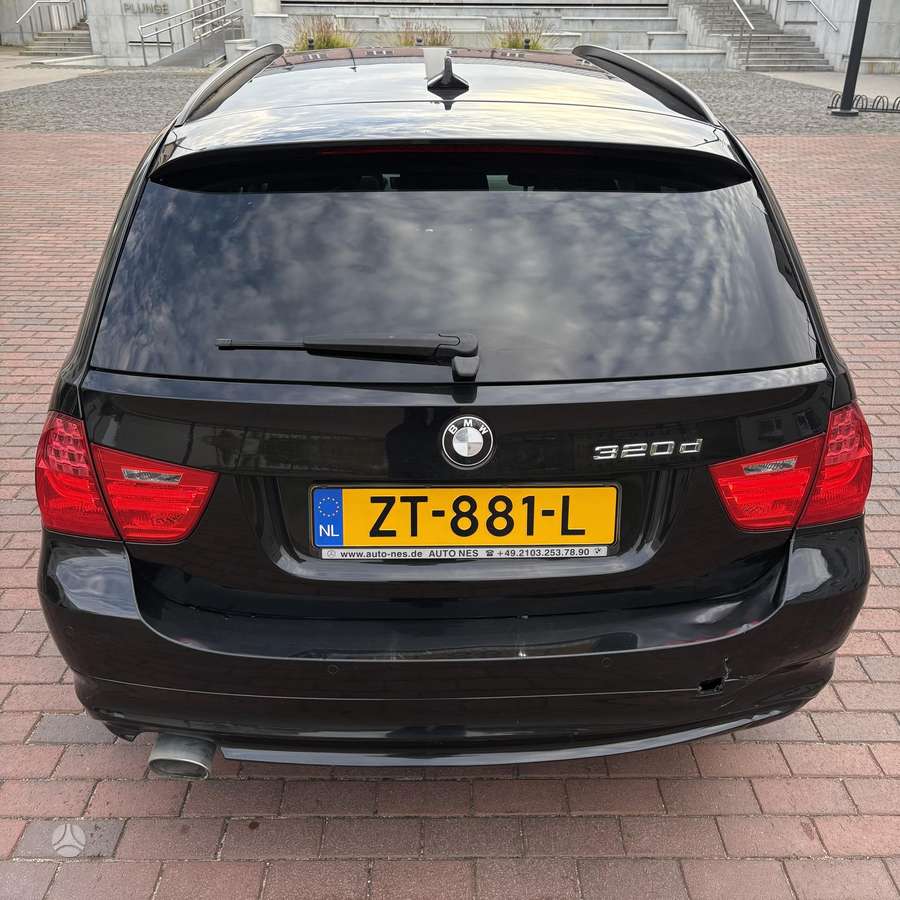 BMW 320, 2.0 l., Универсал
