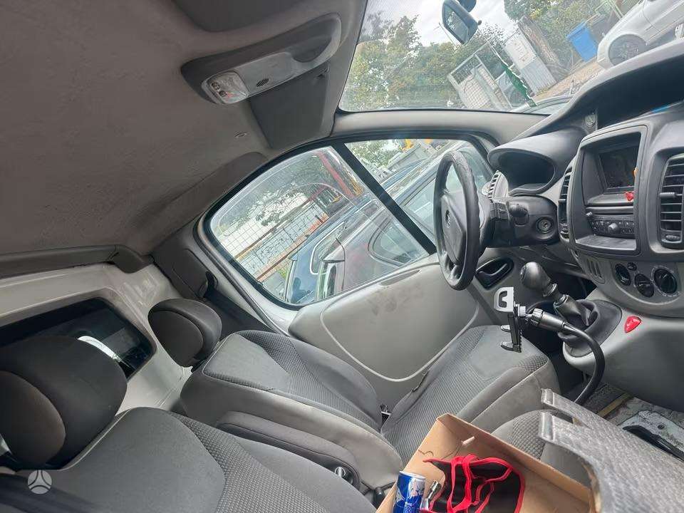 Opel Vivaro, Dalimis‼️