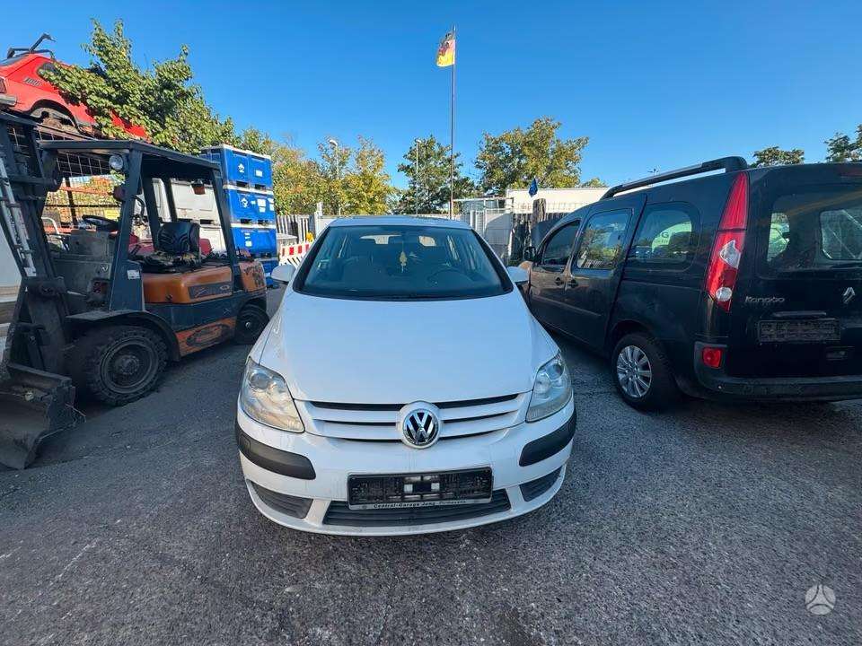 Volkswagen Golf Plus, Dalys☎️