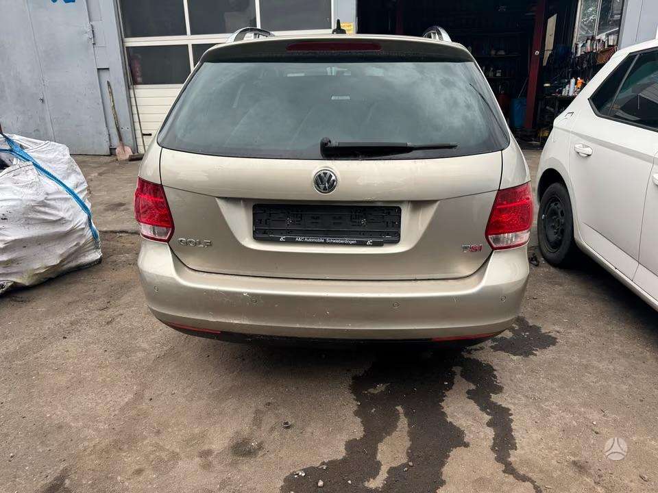 Volkswagen Golf, Dalimis☎️