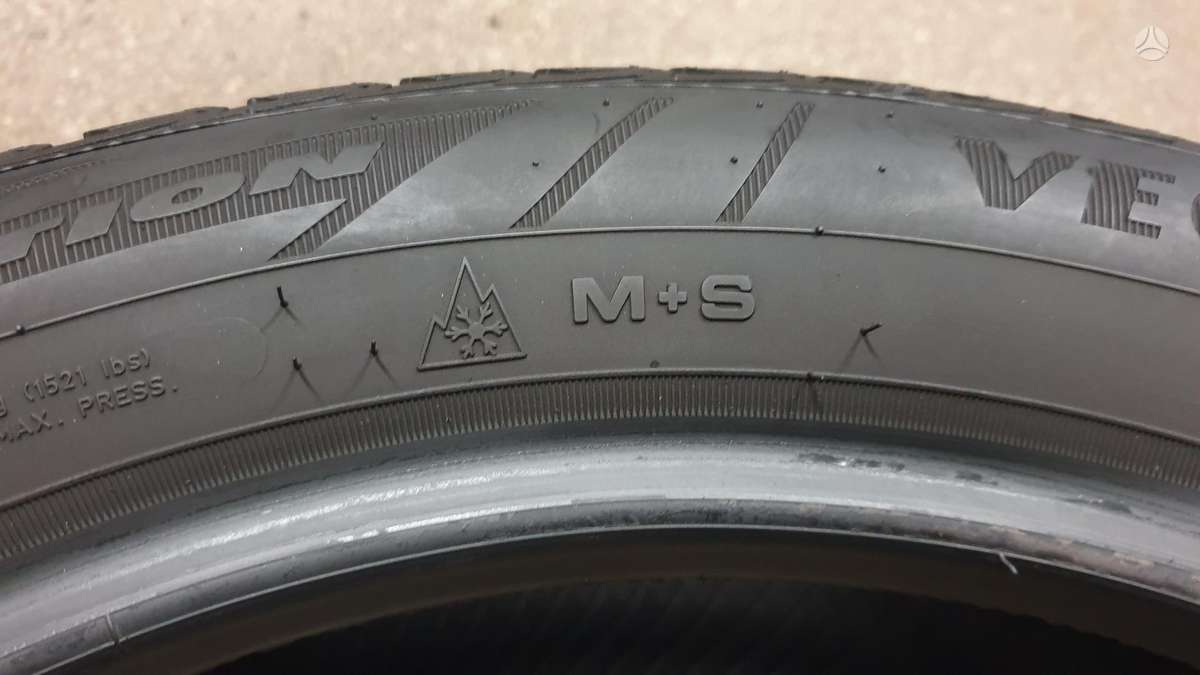 Goodyear Vector 4 Seasons, летние 215/50 R17