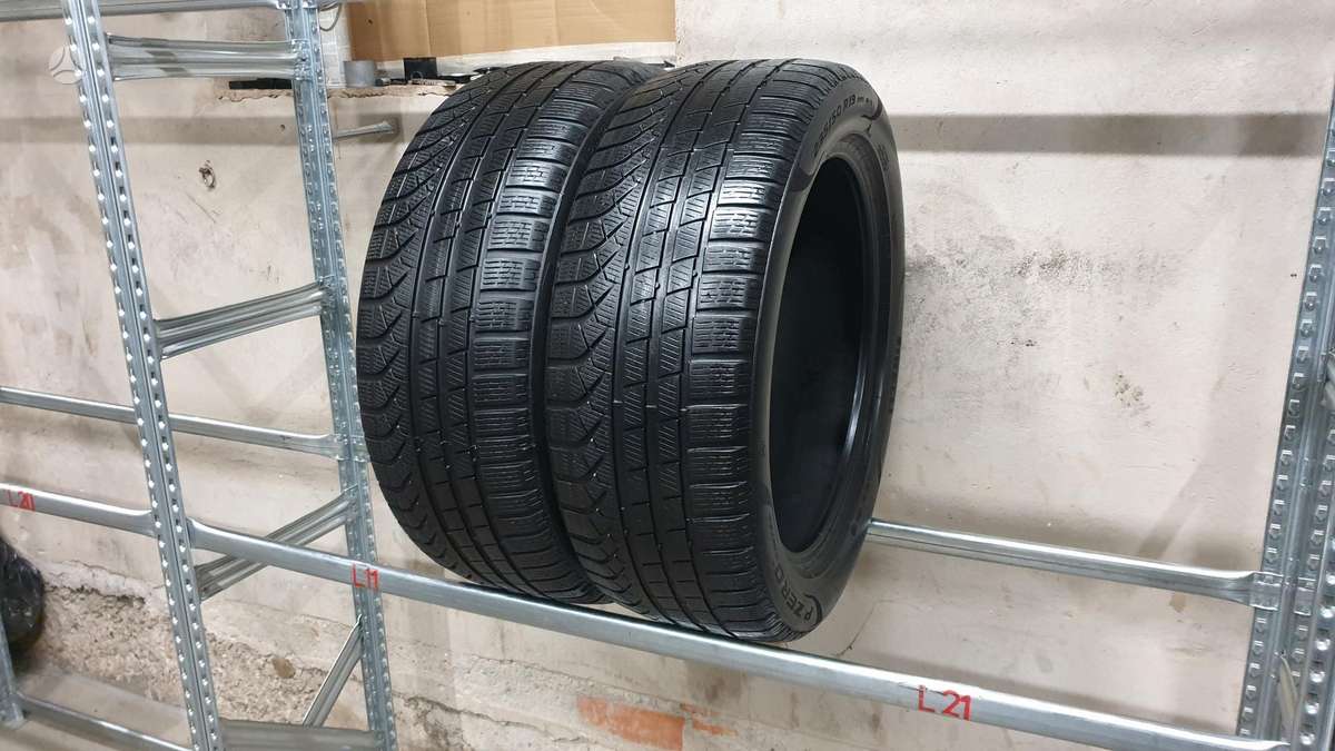 Pirelli PZero Winter, žieminės 235/50 R19