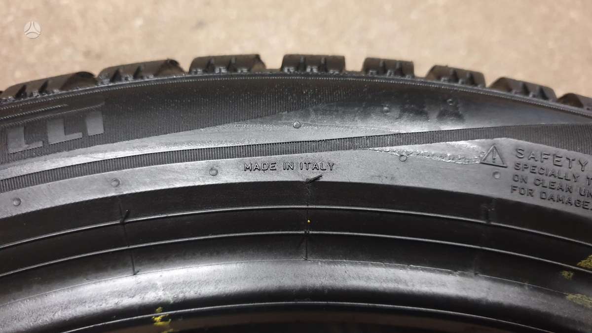 Pirelli Winter2Cinturato, winter 225/45 R19