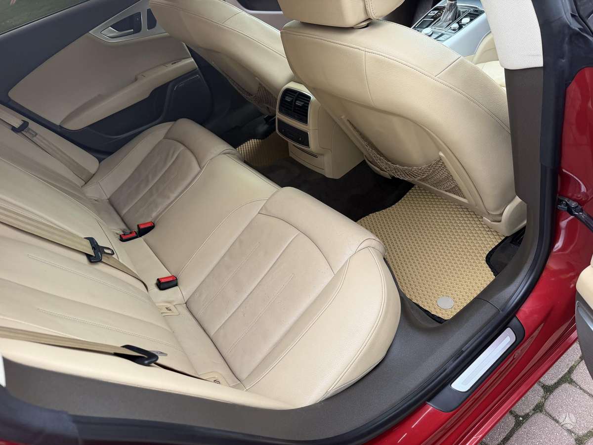 Audi A7, 3.0 l., hatchback