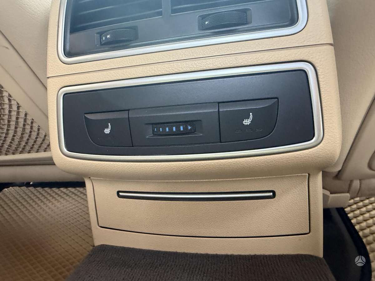 Audi A7, 3.0 l., hatchback
