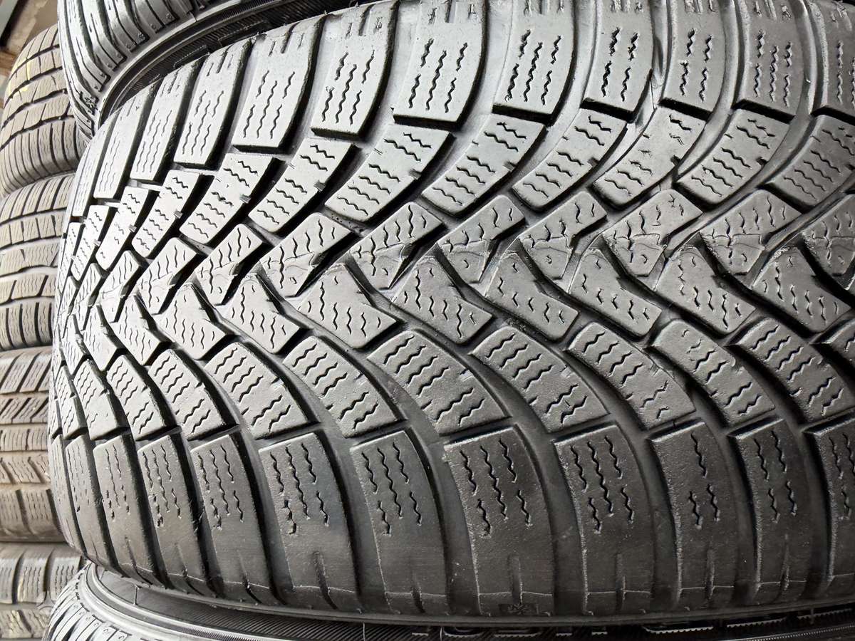 Falken Eurowinter, зимние 225/45 R17