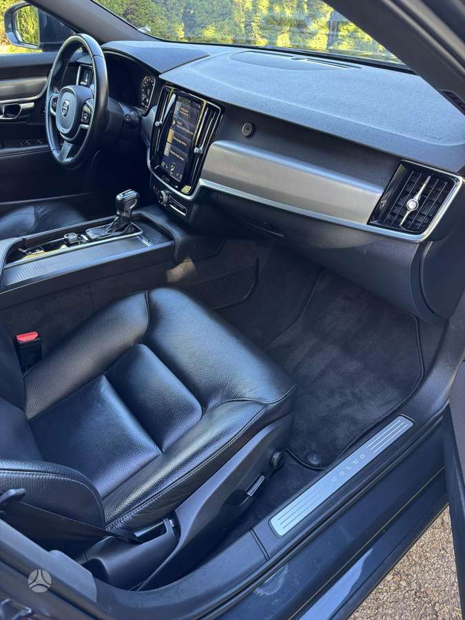 Volvo V90, 2.0 l., wagon