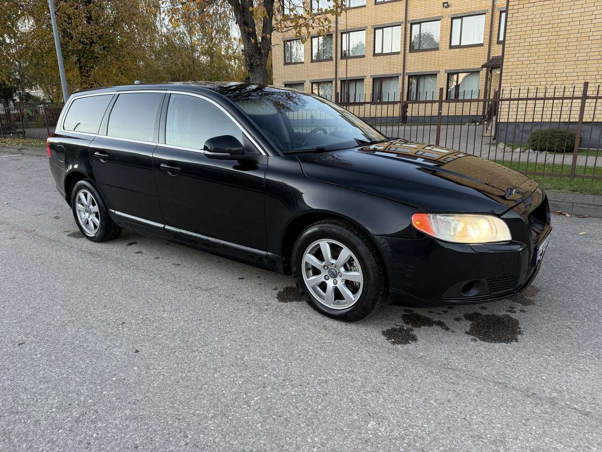 Volvo V70, 2.0 l., universalas