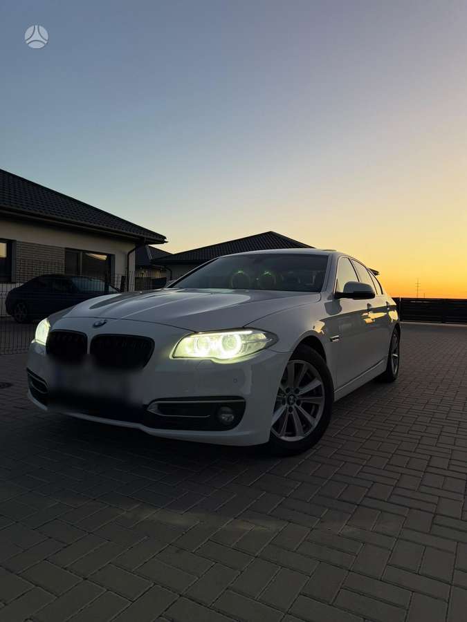 BMW 528, 2.0 l., Седан